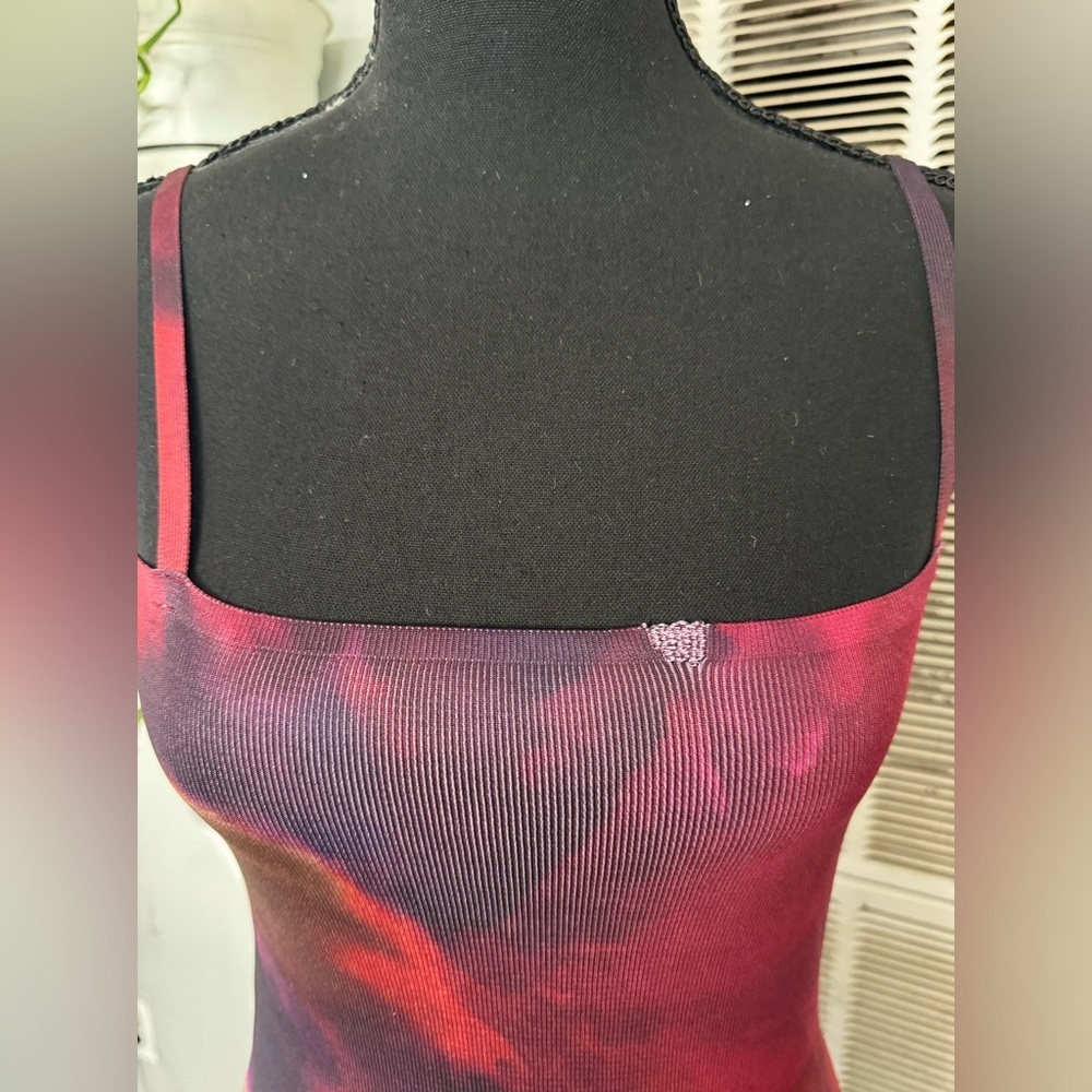 **Sold** - Picture 5 of 7